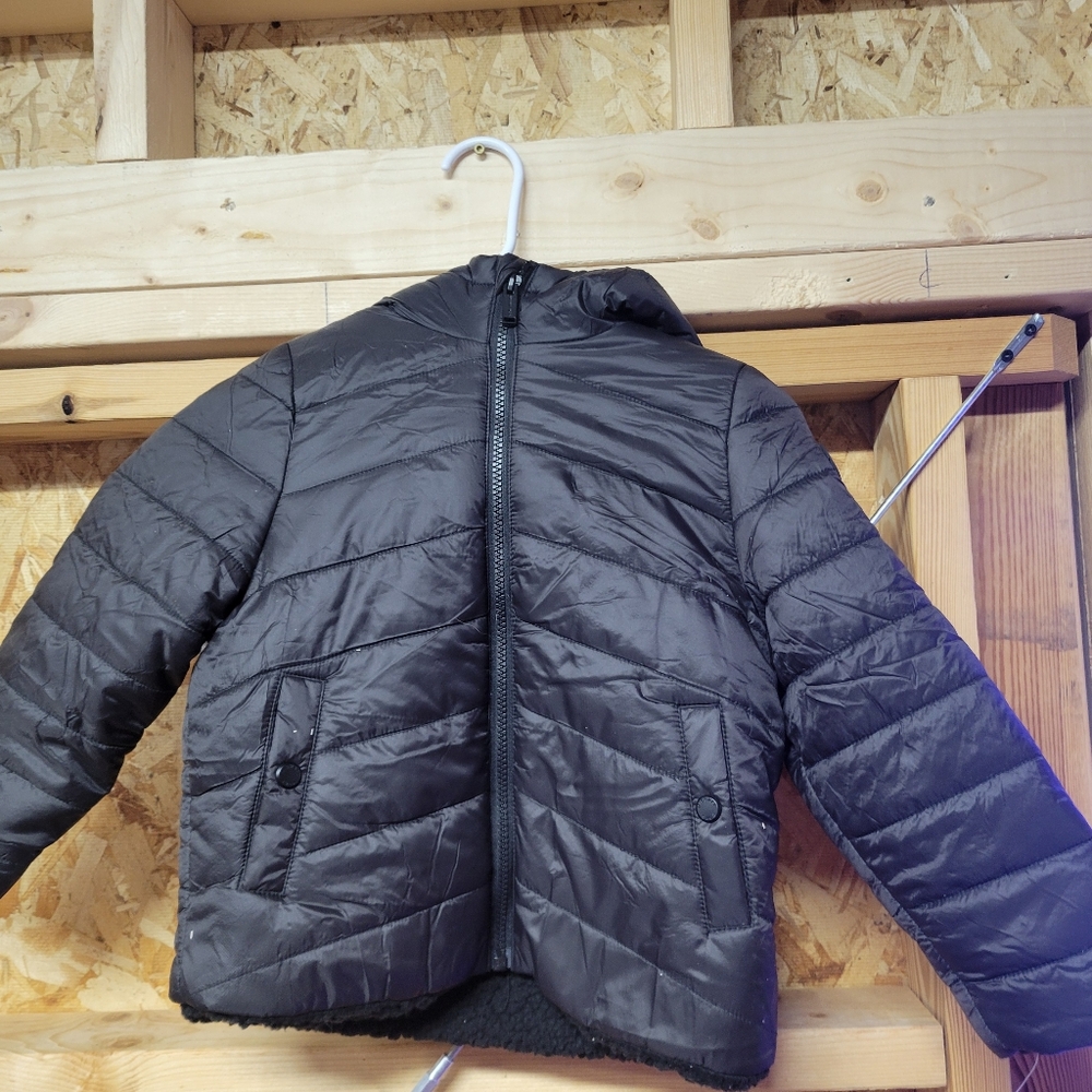 Michael Kors NWOT Black Winter Coat Childs Size 4